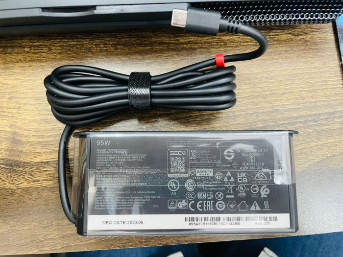 LENOVO  LAPTOP CHARGER 95W 20V 4.75A GENUINE Original Adapter Type USB C
