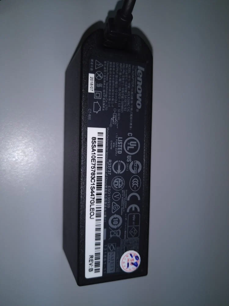 LENOVO  LAPTOP CHARGER 36W 12V 3A GENUINE Original Adapter ( USB )